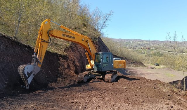 Tokat İl Özel İdaresi’nden Çözüm Odaklı Mesai: Kapanan Yollar Açıldı, Selin İzleri Siliniyor!