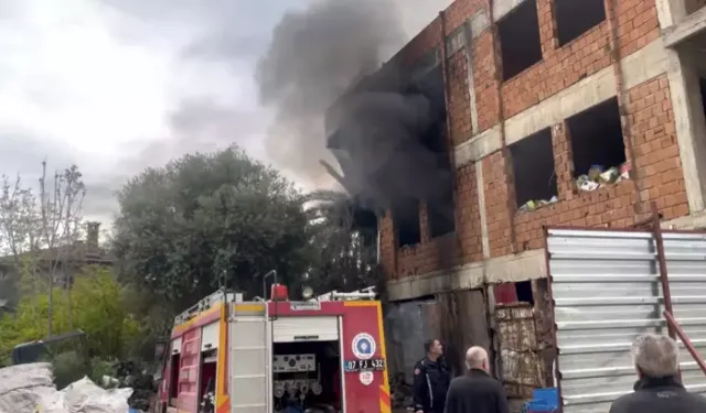 Metruk Binada Yangın: Can Kaybı Yok