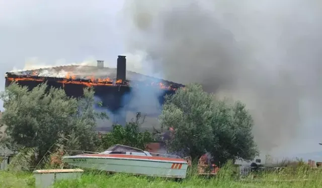 Ayvacık’ta Villada Yangın: Kullanılamaz Hale Geldi