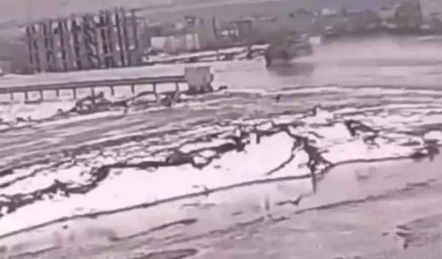 Tatvan’da Otomobil Takla Attı: Sürücü Yaralı