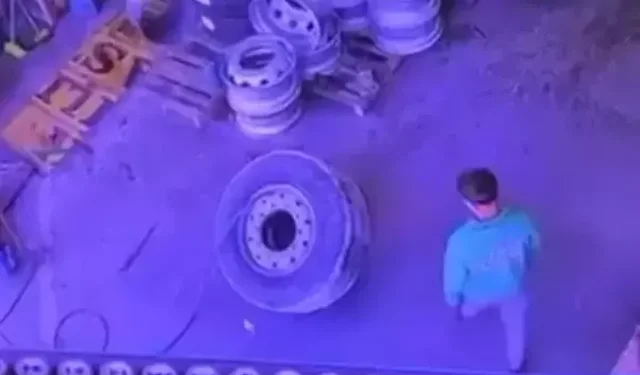 Mersin’de Lastik Patladı: O Anlar Kamerada