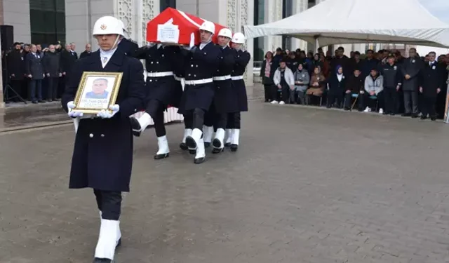 Kanserden Vefat Eden Polis İçin Uğurlama Töreni