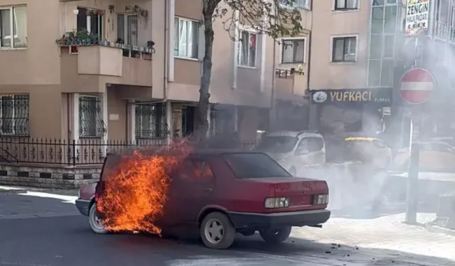 Çorlu’da Seyir Halindeki Otomobil Alev Aldı