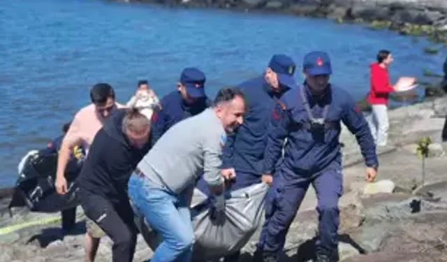 Rize’de Sahilde Kimliği Belirsiz Erkek Cesedi Bulundu