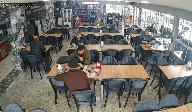 Büfede 900 TL’lik Hesabı Ödemeden Kaçtılar