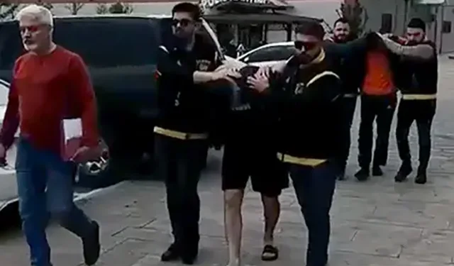 Adana’da TIR Aküsü Hırsızları Yakalandı