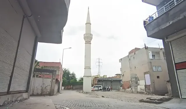 Ahmediye Camisi Yıkıldı, Mahalle Yeni Cami Bekliyor