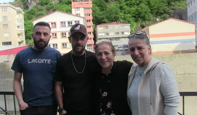 Dereye Düşen E. Vatandaşlar Kurtardı