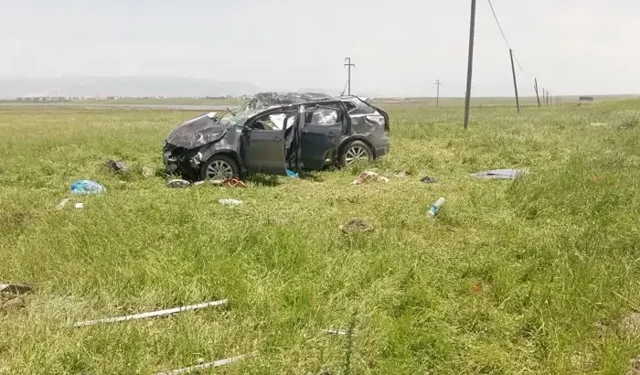 Kontrolden Çıkan Otomobil Takla Attı: Sürücü Yaralandı