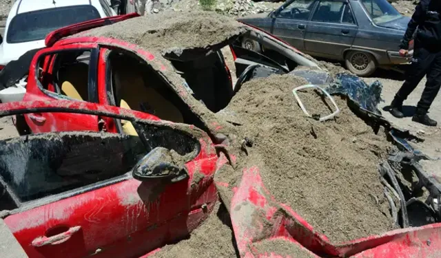 Freni Boşalan Kamyon 7 Araca Çarptı: 6 Yaralı, 2’si Ağır