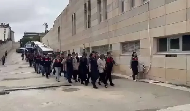 Elazığ’da Büyük "Yoğun Bakım" Operasyonu 19 Şüpheli Adliyede