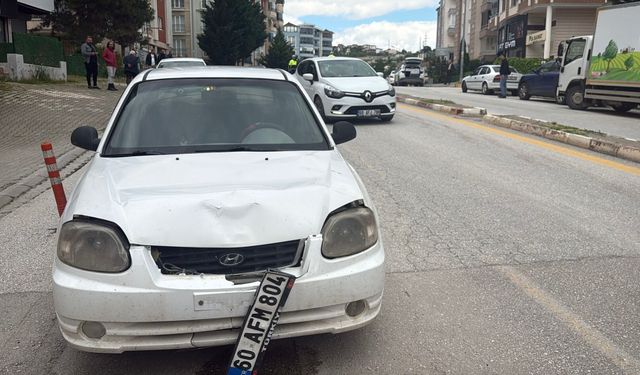 Tokat’ta Otomobilin Çarptığı Kadın, Ağır Yaralandı; Sürücü Alkollü Çıktı