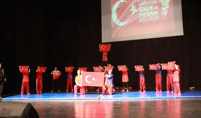 Erbaa’da 19 Mayıs Coşkuyla Kutlandı