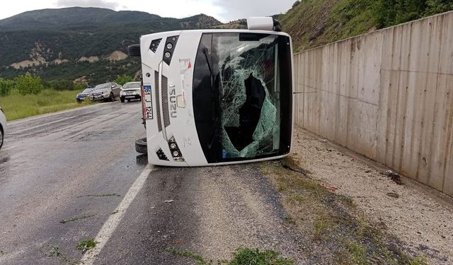 Tokat’ta Midibüs İle İtfaiye Aracı Çarpıştı: 4 Yaralı