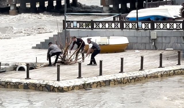 Tokat Belediye Başkanı Yazıcıoğlu, Yeşilırmak'ta İnceleme Yaptı