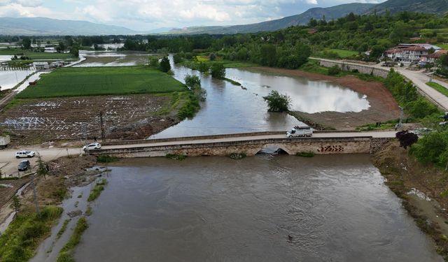 Tokat'ta Taşkın Nedeniyle, Tarım Arazileri Su Altında Kaldı