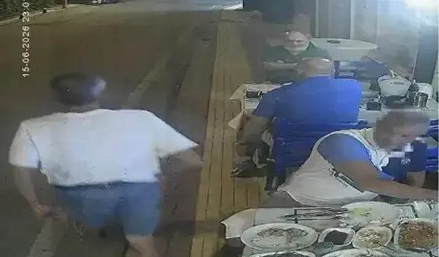 2 Kişinin, Hesabı Ödemeden Restorandan Kaçtığı Anlar Kamerada