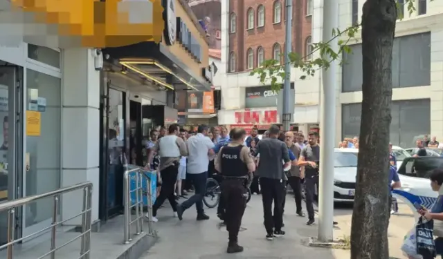 Evi Haczedilince Banka Şubesinde Silahla Ateş Açtı