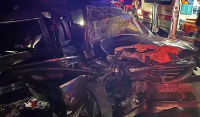 Kırklareli'de Otomobiller Çarpıştı; 2 Ölü, 4 Yaralı