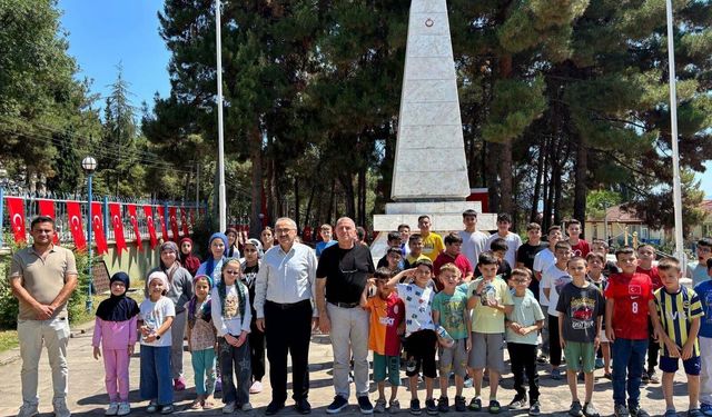 Erbaa'da Yaz Kur'an Kursu Öğrencilerinden 15 Temmuz Programı