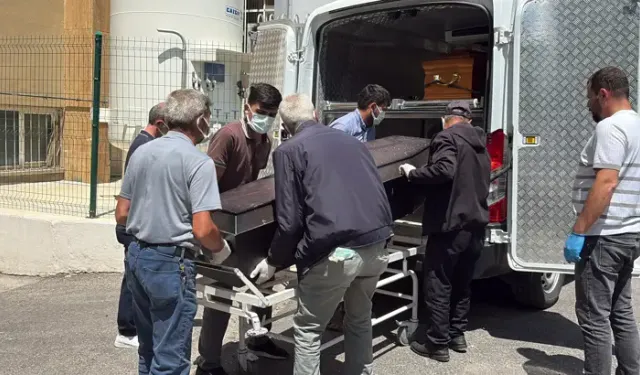 Sivas'ta KKKA Tedavisi Gören Kadın Hayatını Kaybetti