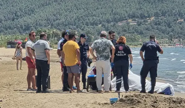 İzmir'de Sahilde Erkek Cesedi Bulundu