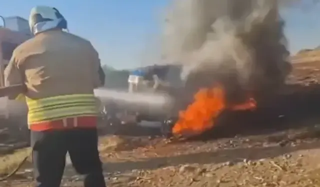 Yangın Çıkan Traktör Kullanılamaz Hale Geldi