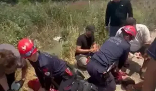 Sulama Kanalına Uçan Otomobildeki 2 Kişinin Duran Kalbi Yeniden Çalıştırıldı
