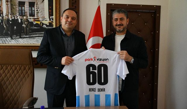 Erbaaspor Yönetiminden Kaymakam Demir’e Ziyaret