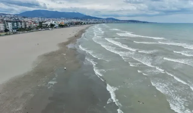 Samsun Valiliği'nden Denize Girmeyin Uyarısı