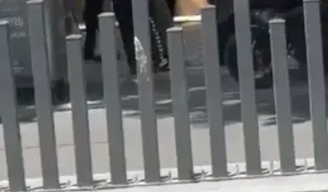 Kavga Eden Kadınları Trafik Polisleri Ayırdı