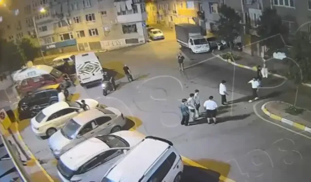 19 Yaşındaki A. Bıçakla Öldürüldüğü Kavganın Görüntüleri Ortaya Çıktı: 8 Gözaltı