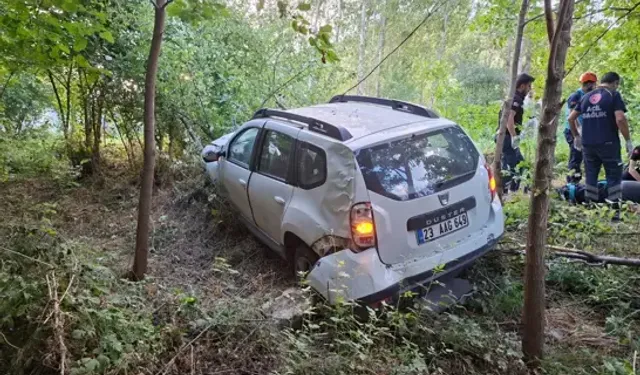 Bingöl’de Otomobil Şarampole Uçtu: 2 Yaralı