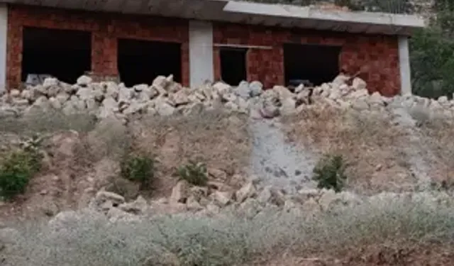 Gercüş’te İskeleden Düşen İnşaat Ustası Ağır Yaralandı