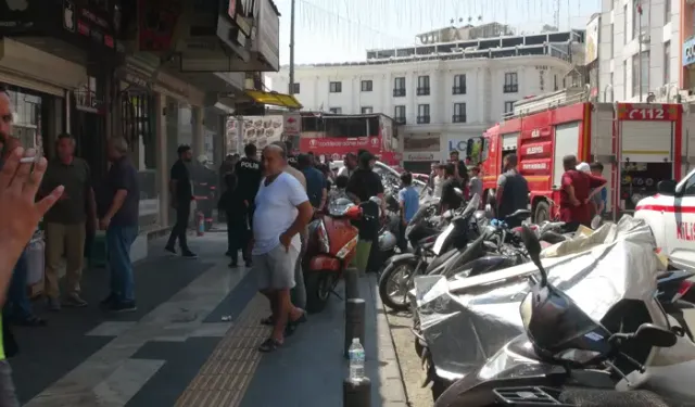 Kilis‘Te Ev Ve İş Yerinde Yangın; 3 Kişi Dumandan Etkilendi