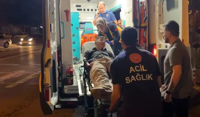 Tabancayla Vurulup Tramvaya Binen Genç, Hastaneye Kaldırıldı