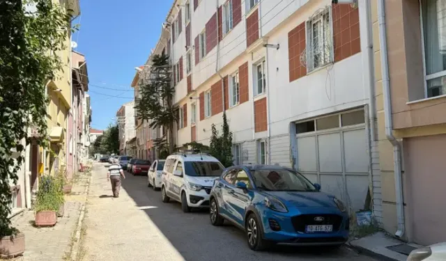 Evinde Cansız Bedeni Bulundu