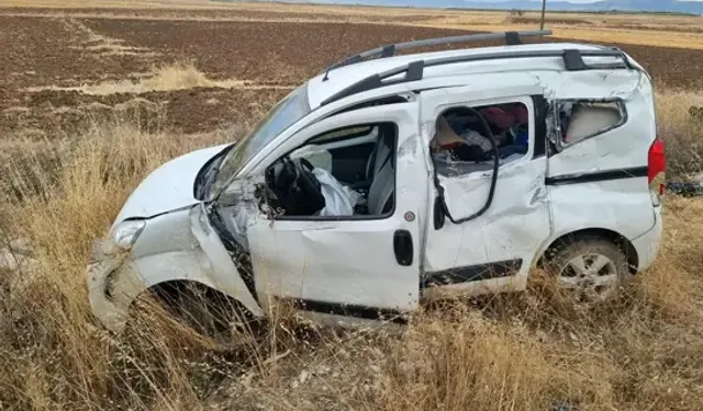 Şarampole Düşen Araçtaki 2 Kişi Yaralandı