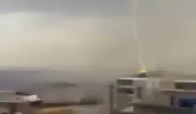 Şırnak’ta 8 Katlı Binaya Yıldırım İsabet Etti; O Anlar Kamerada