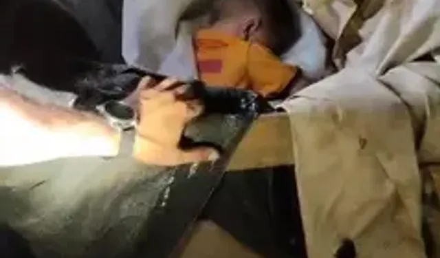 Kaybolan 6 Yaşındaki B. Tahta Paletler Üzerinde Uyurken Bulundu