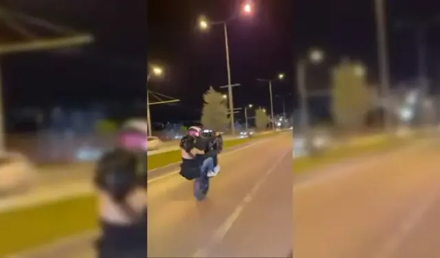 Motosikletlinin Tek Teker Üzerinde Tehlikeli Yolculuğu Kamerada