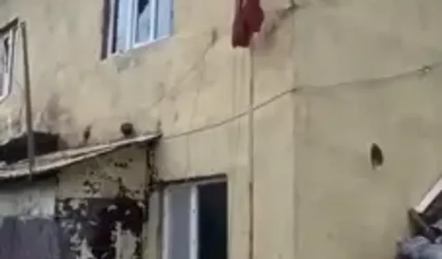 Ankara'da Elektrikli Bisiklet İle Otomobilin Çarpıştığı Kaza Anı Kamerada