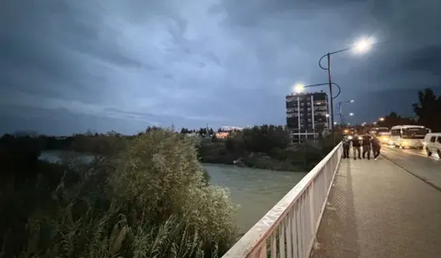Nehirde Cansız Bedeni Bulunan Avukat Toprağa Verildi