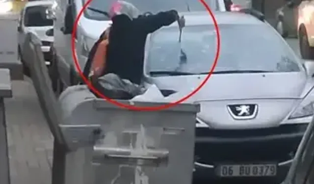 Tartıştığı Kocasının Otomobiline Çekiçle Zarar Verdi