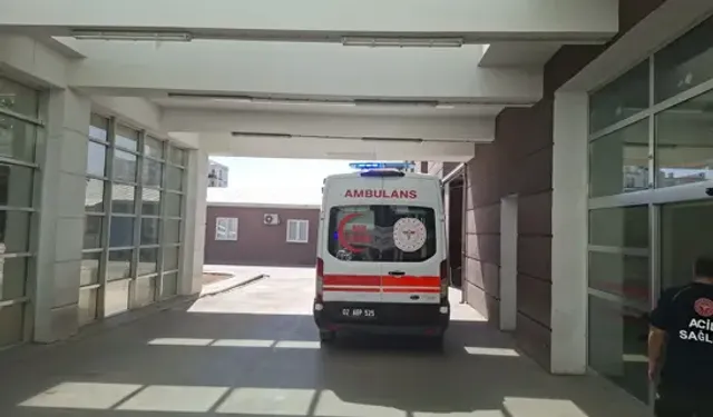 Adıyaman'da 3'üncü Kattan Düşen İşçi Yaralandı