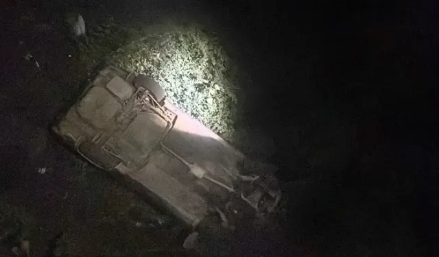 Köprüden Dere Yatağına Düşen Otomobilin Sürücüsü Yaralandı