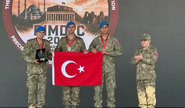 Kara Kuvvetleri'nin 'Askeri Dron Yarışması'nda Türkiye Şampiyon Oldu
