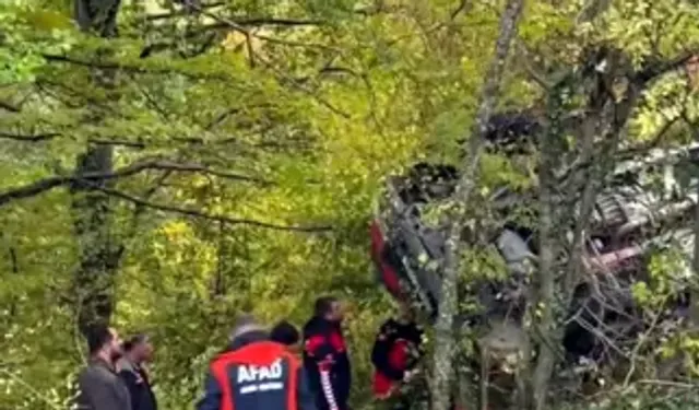 Kırklareli'de Kamyon Şarampole Devrildi; 1 Ölü, 1 Yaralı