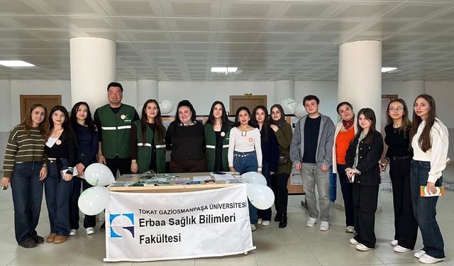 Erbaa’da Yeşilay, Genç Yeşilay Ve Yedam Tanıtım Standı Açıldı