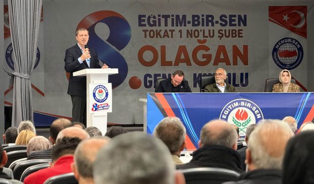 Eğitim-Bir-Sen Tokat 1 No’lu Şube'nin 8. Olağan Genel Kurulu’nda Şaban Ceylan Güven Tazeledi
